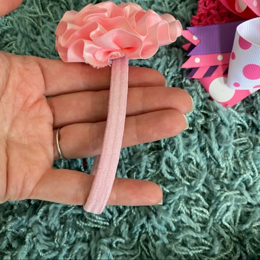 Lot of 6 baby headbands
White, pink, purple, brown, mustard, beige, black, blue - Picture 5 of 13